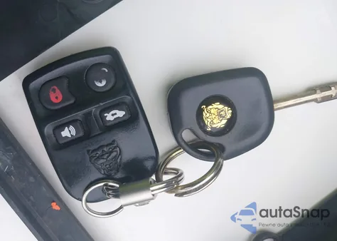 2000 Jaguar S-Type 3.0L V6 из США, поврежденный, VIN SAJDA01CXYFL07922